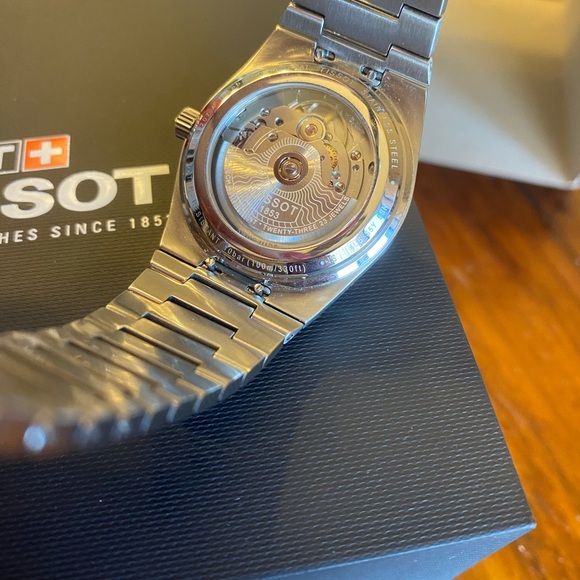 Tissot PRX Powermatic 80 35mm - Picture 8 of 9